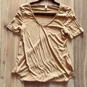 BP Raw Edge V-Neck Tee